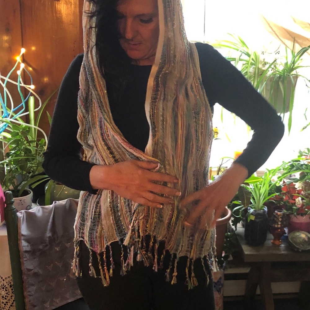 Beautiful handmade multi colored vest - Picture 3 of 8